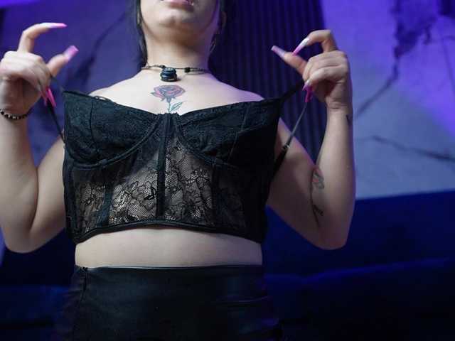 Melisa-Babe live cam on BongaCams
