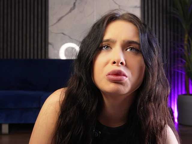 Melisa-Babe live webcam show