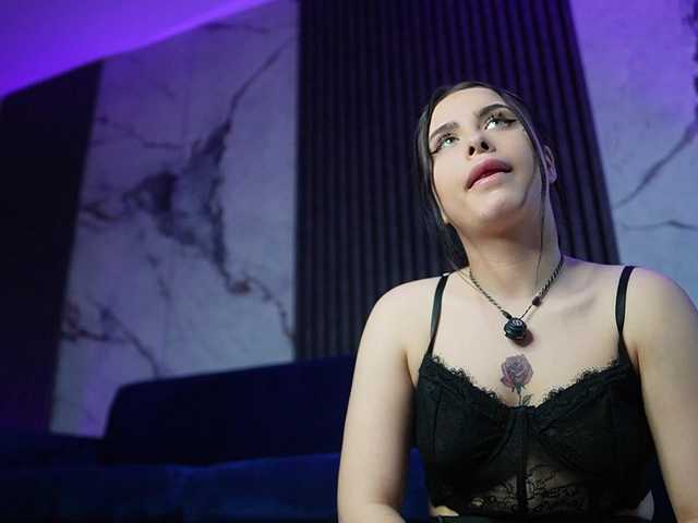 Melisa-Babe live cam on BongaCams