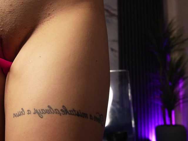 Melisa-Babe live cam on BongaCams