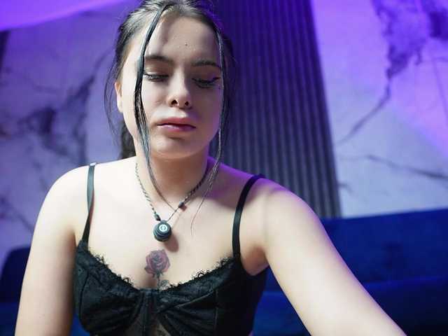 Melisa-Babe live cam on BongaCams