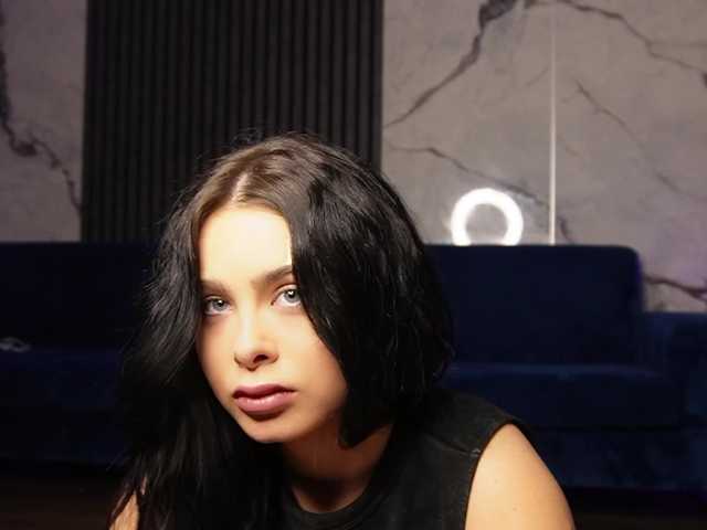 Melisa-Babe live webcam show
