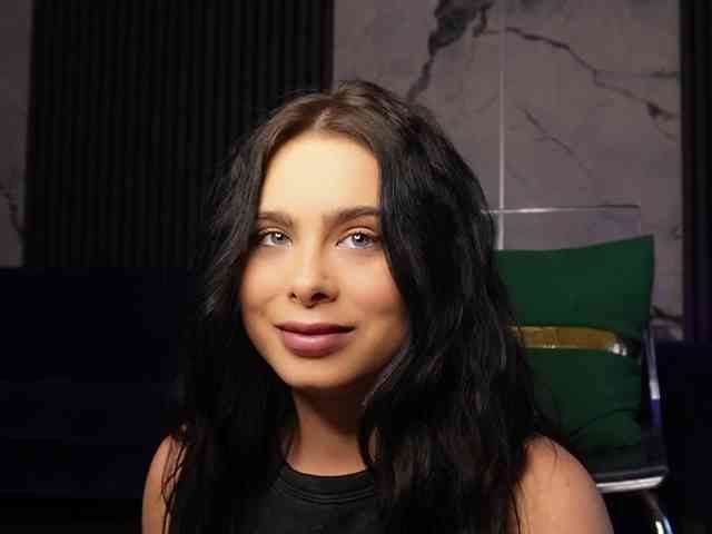 Melisa-Babe webcam