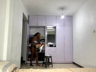 cravemeslowly255's Live Webcam