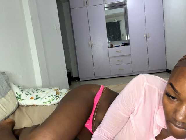 cravemeslowly255 live cam on BongaCams