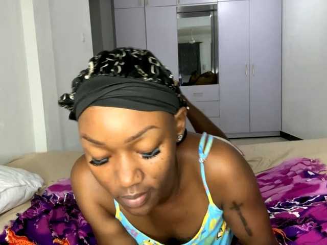 cravemeslowly255 webcam bongacams model stream image