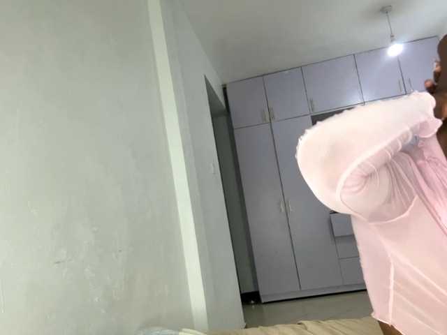 cravemeslowly255 webcam bongacams model stream image