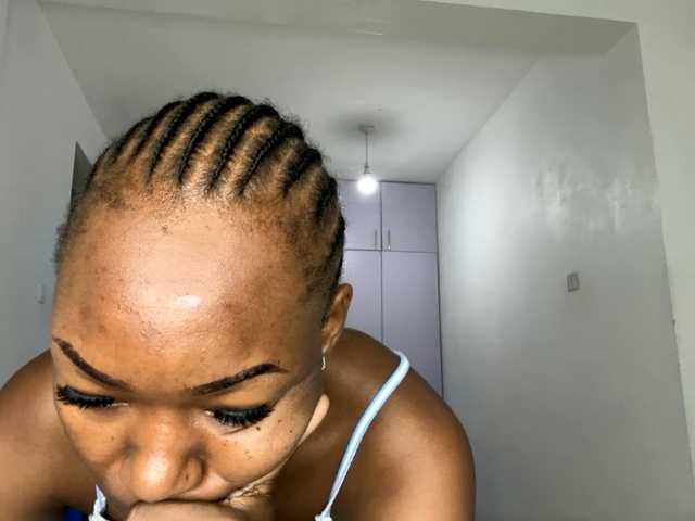 cravemeslowly255 live cam on BongaCams