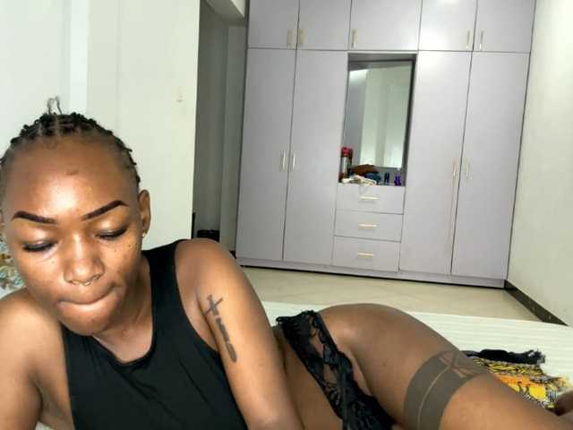 cravemeslowly255 live cam on BongaCams