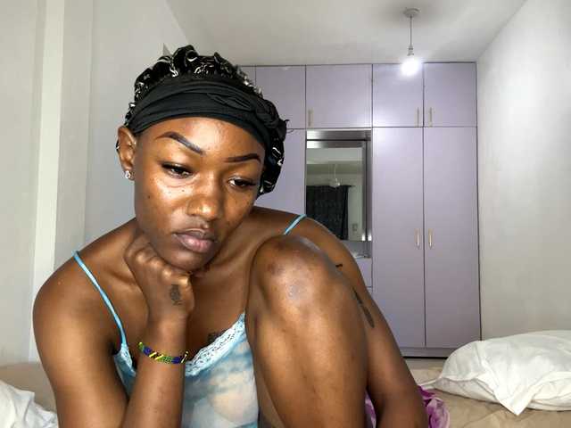 cravemeslowly255 live cam preview
