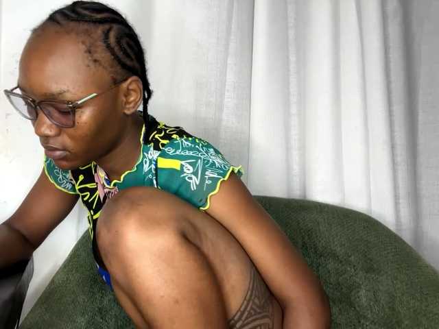 cravemeslowly255 Live Cam on BongaCams