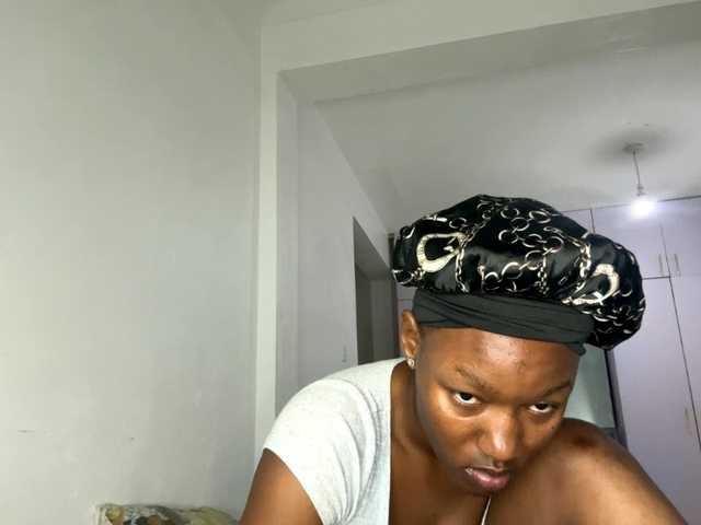 cravemeslowly255 live cam on BongaCams