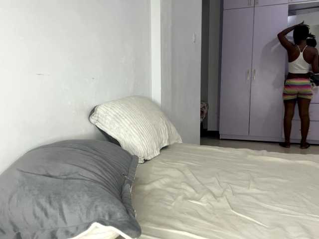 cravemeslowly255 live cam on BongaCams