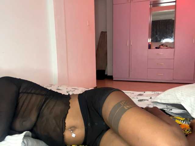 cravemeslowly255 live cam on BongaCams