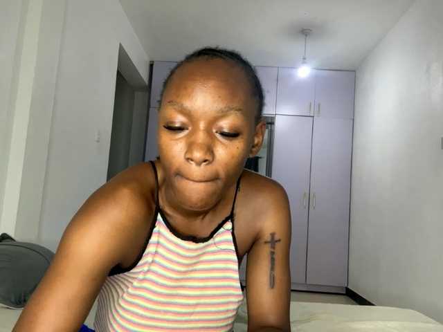 cravemeslowly255 live cam on BongaCams
