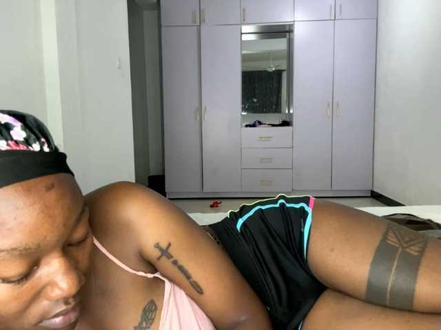 cravemeslowly255 live cam on BongaCams
