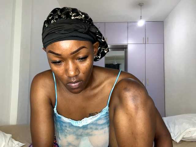 cravemeslowly255 live cam preview
