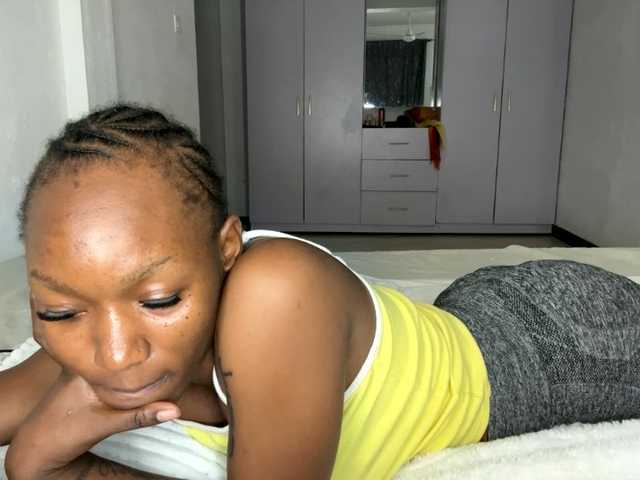 cravemeslowly255 live cam on BongaCams