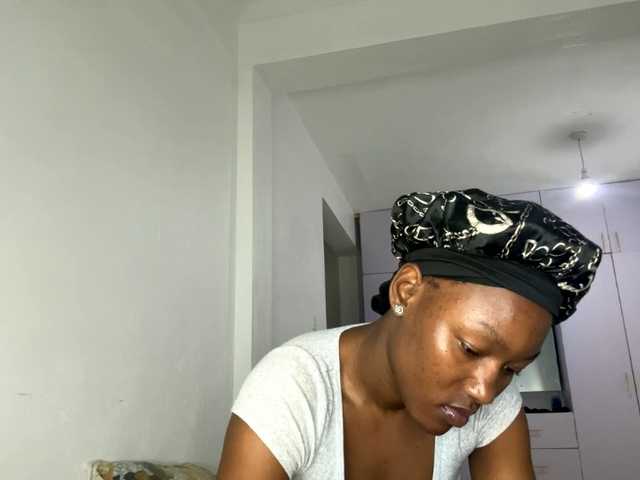 cravemeslowly255 live cam on BongaCams