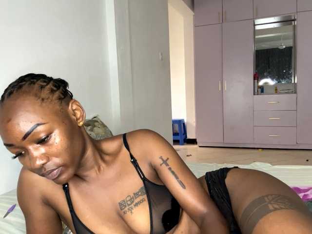 cravemeslowly255 live cam on BongaCams