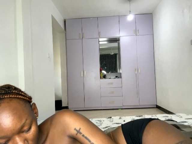 cravemeslowly255 live cam on BongaCams