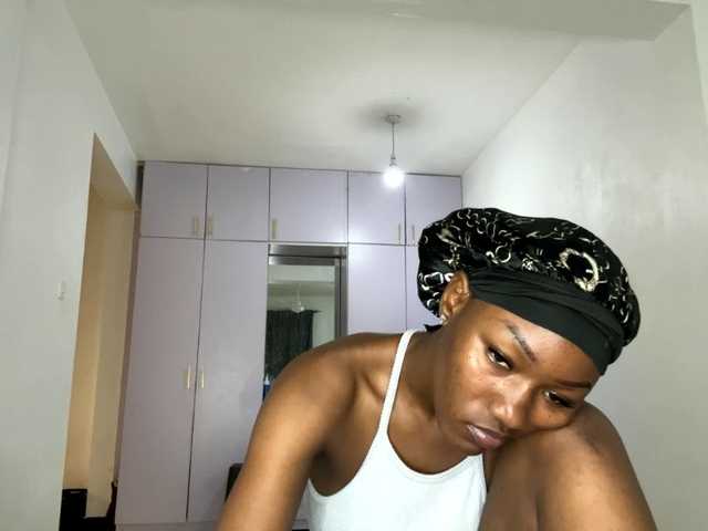 cravemeslowly255 live cam on BongaCams