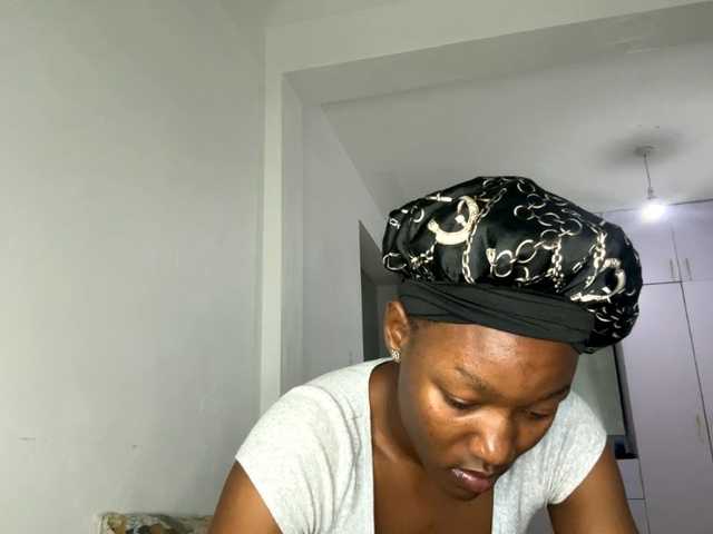 cravemeslowly255 live cam on BongaCams