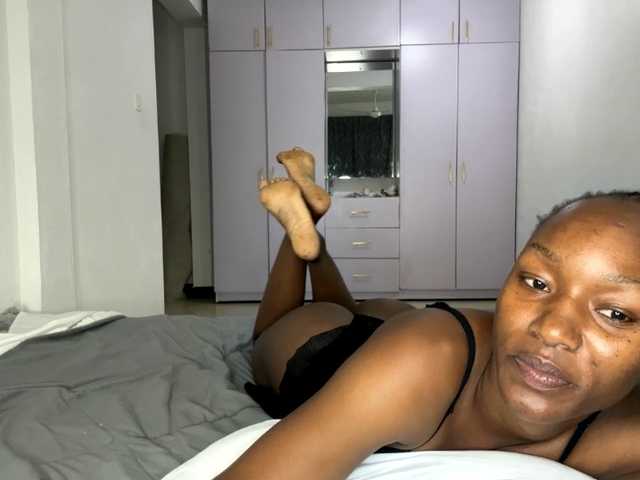 cravemeslowly255 live cam preview