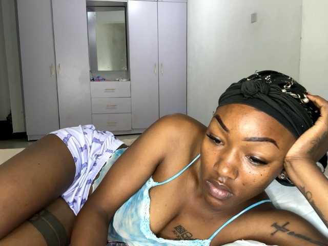 cravemeslowly255 live cam on BongaCams