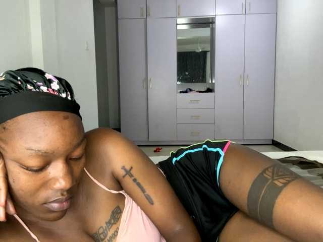 cravemeslowly255 live cam on BongaCams