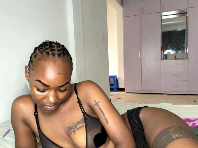 cravemeslowly255 live cam on BongaCams