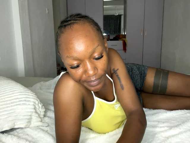cravemeslowly255 live cam on BongaCams