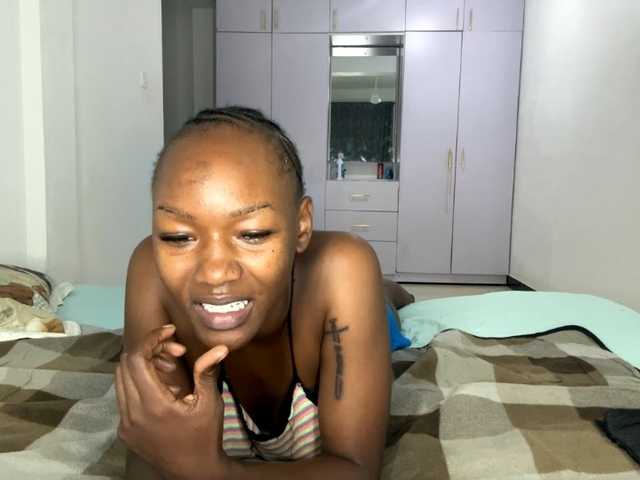 cravemeslowly255 live cam on BongaCams