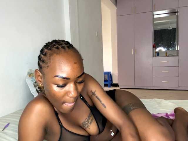 cravemeslowly255 live cam on BongaCams