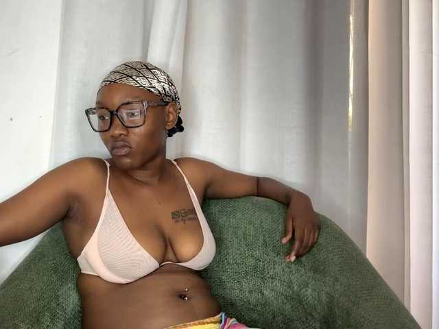 cravemeslowly255 live cam on BongaCams
