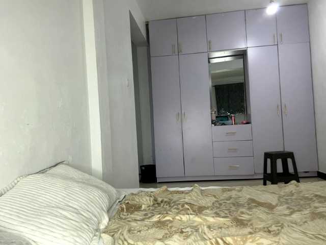 cravemeslowly255 live webcam show