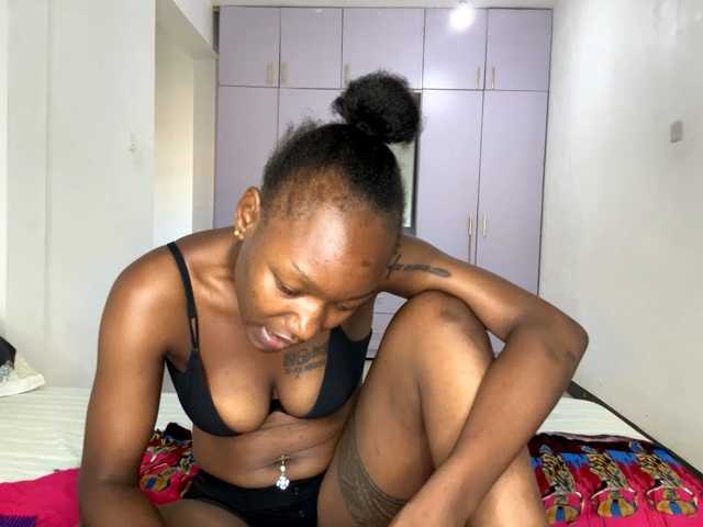 cravemeslowly255 live cam on BongaCams