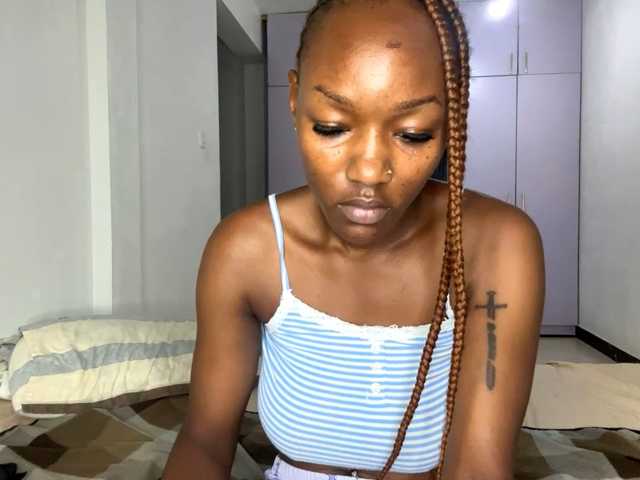 cravemeslowly255 live cam on BongaCams