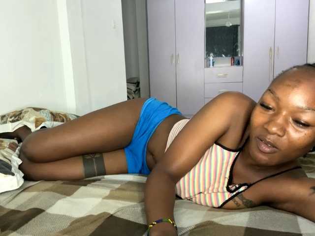 cravemeslowly255 live cam on BongaCams