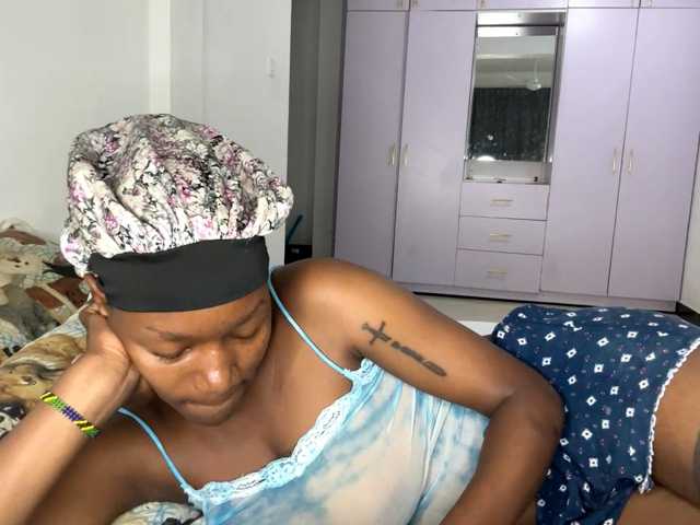 cravemeslowly255 live cam on BongaCams