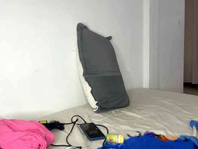 cravemeslowly255 webcam