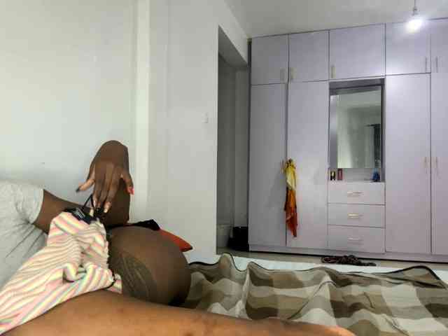 cravemeslowly255 Live Webcam on BongaCams