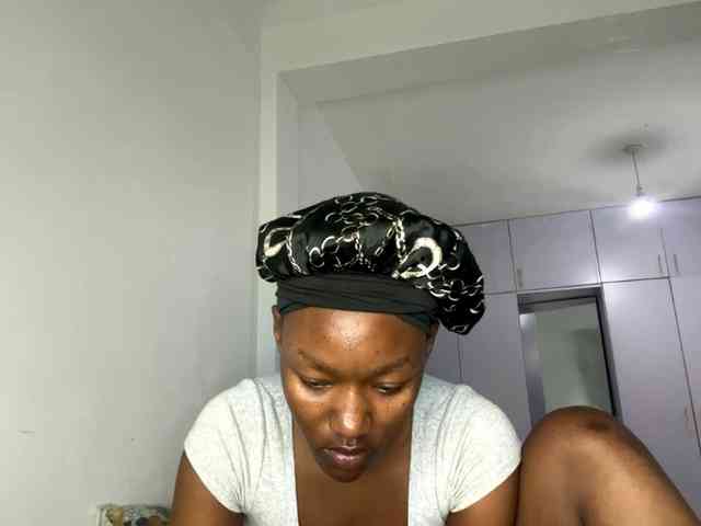 cravemeslowly255 Live Webcam on BongaCams