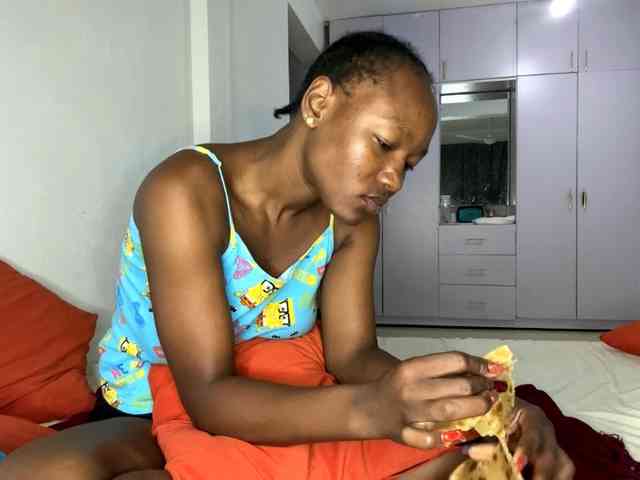 cravemeslowly255 webcam