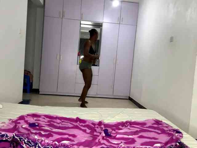Model: cravemeslowly255