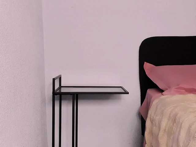 MiaPleasuree