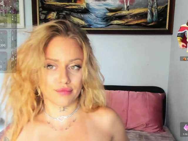 MiaPleasuree live cam on BongaCams