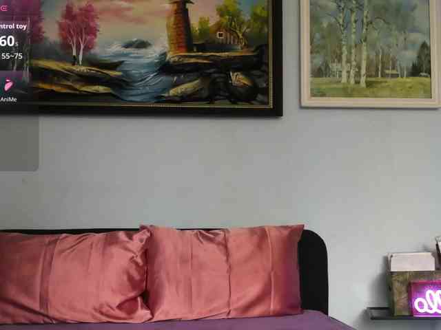 MiaPleasuree webcam