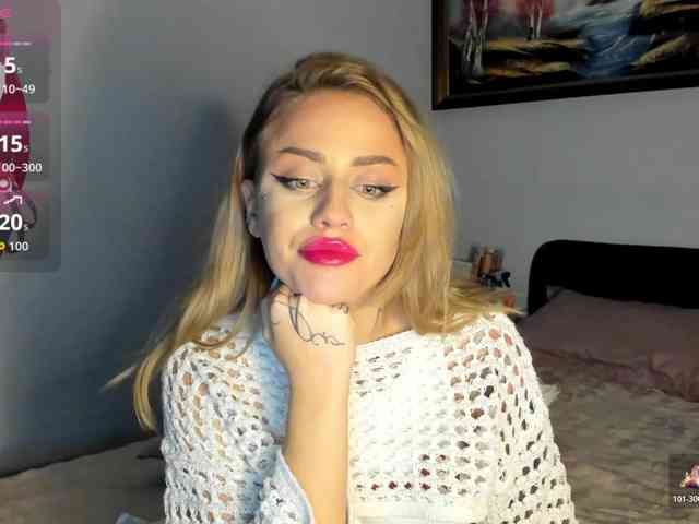 MiaPleasuree webcam