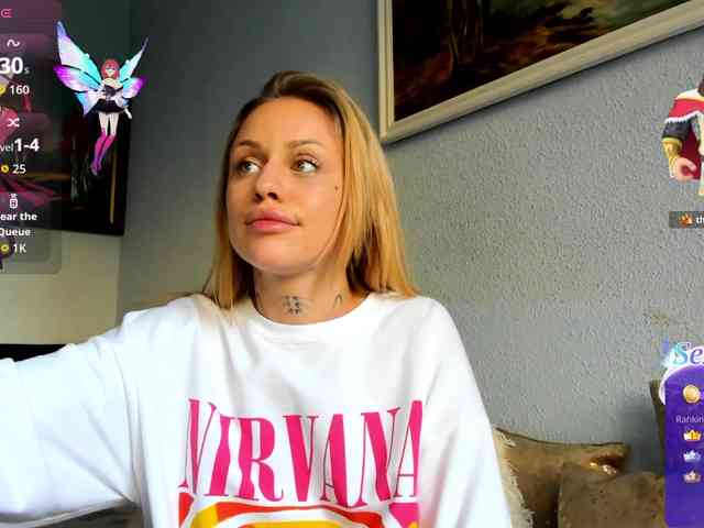 MiaPleasuree webcam